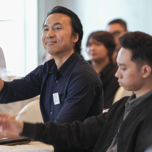 Fostering innovation through collective learning
